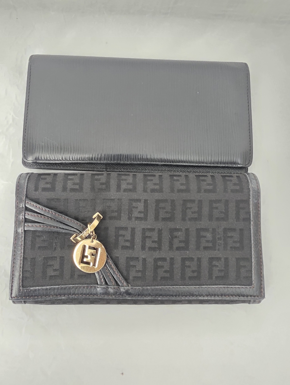 Auth LV, Celine, Fendi, Gucci, Bottega, Dior, Versace, Ferragamo Wallets Games - Picture 6 of 9